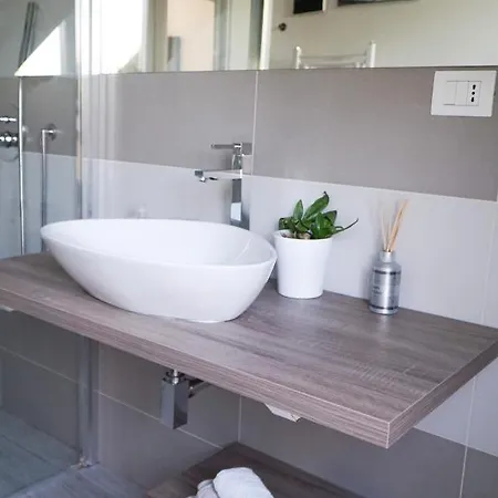 Cozy With Mole & Hill View Lejlighed