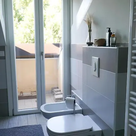 Cozy With Mole & Hill View Apartmán