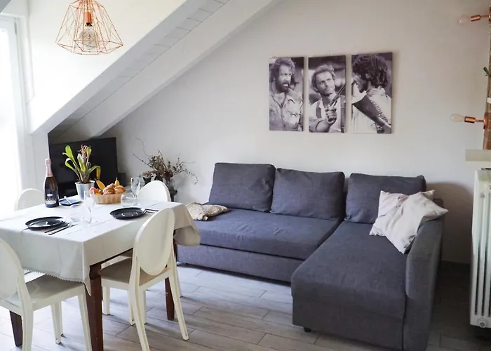 Cozy With Mole & Hill View Apartamento Turim